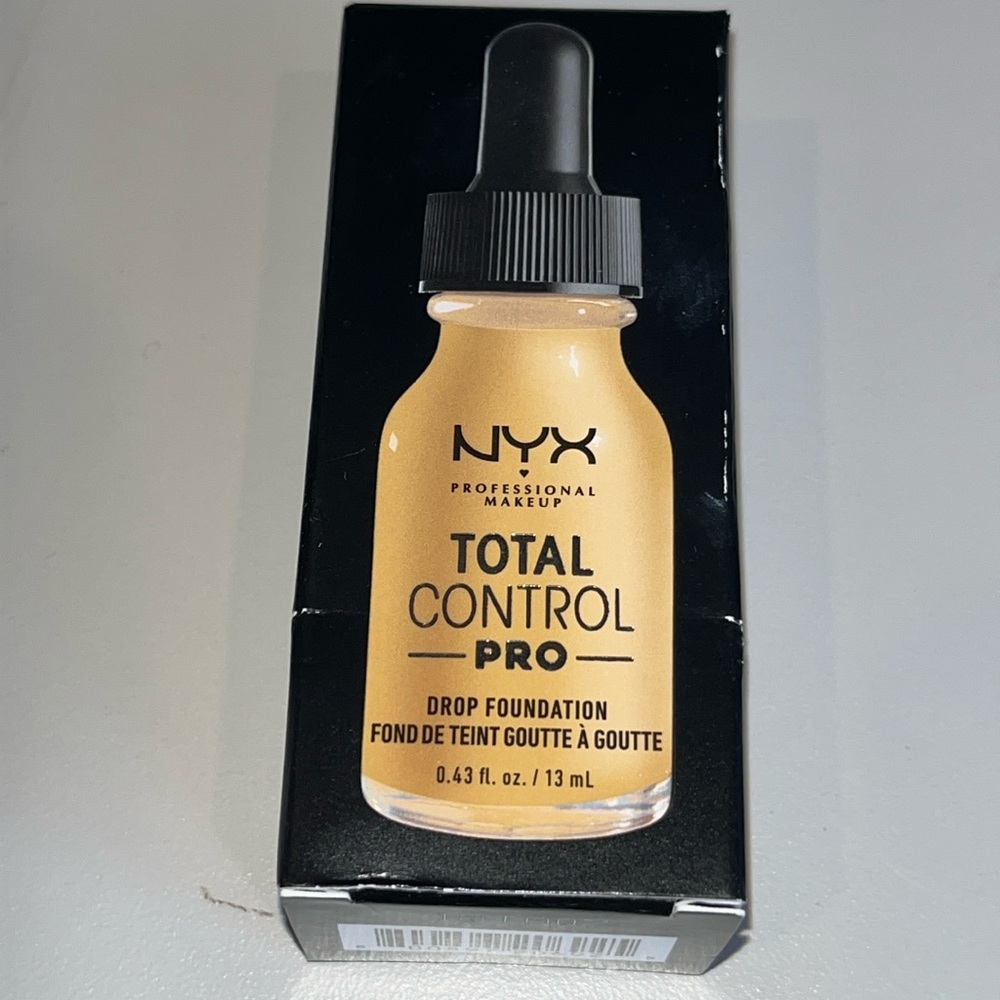 NYX PROFESSIONAL MAKEUP Total Control Pro Drop Foundation‎ Skin-True BEIGE NEW